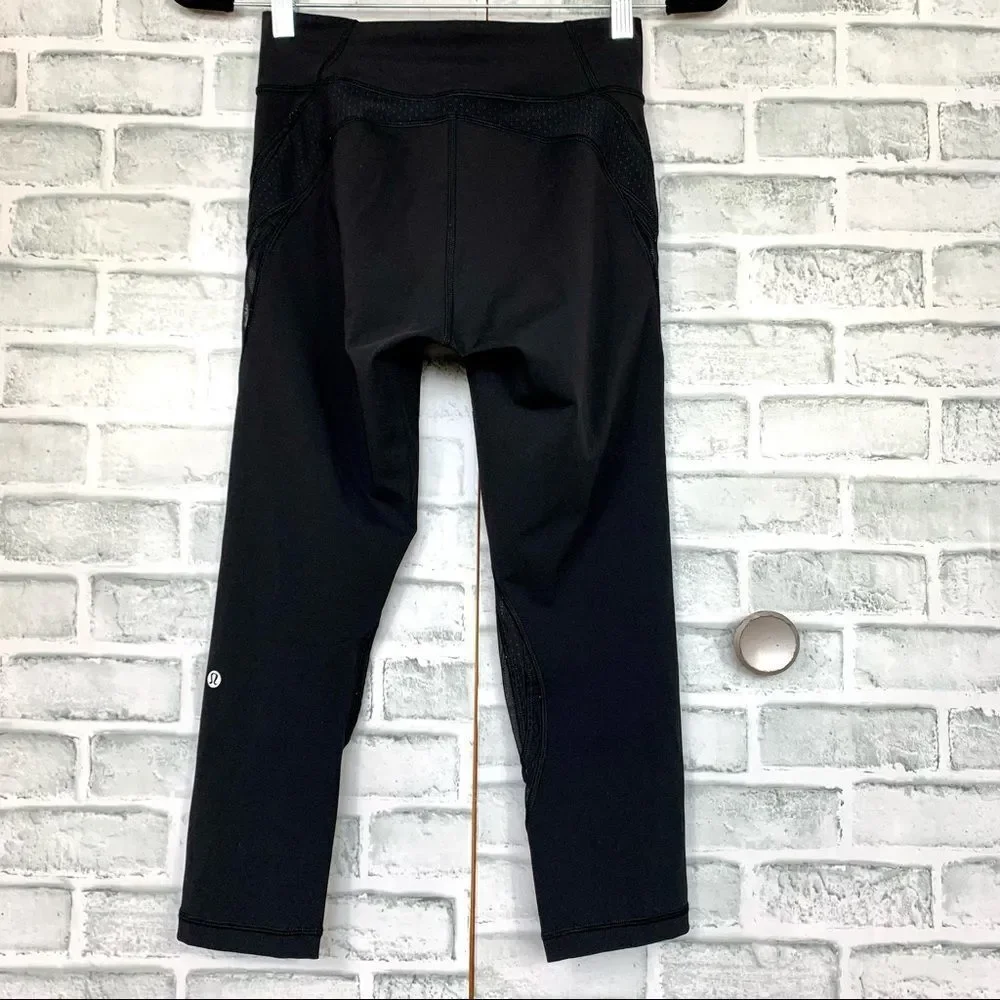 Lululemon Never Still Crop 21 Leggings Black High Rise Size 6